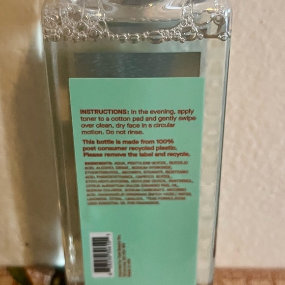 AHA & Vitamin C Toner - Mint Green - Picture 6 of 6